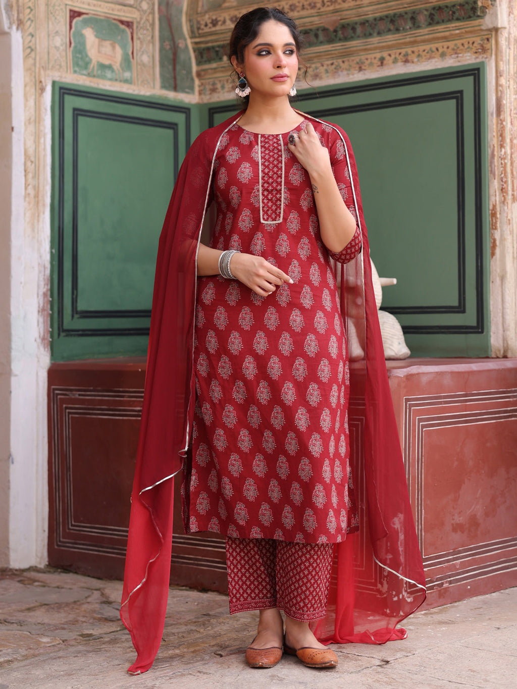 Women Ethnic Motifs Printed Regular Pure Cotton Kurta with Trousers & With Dupatta