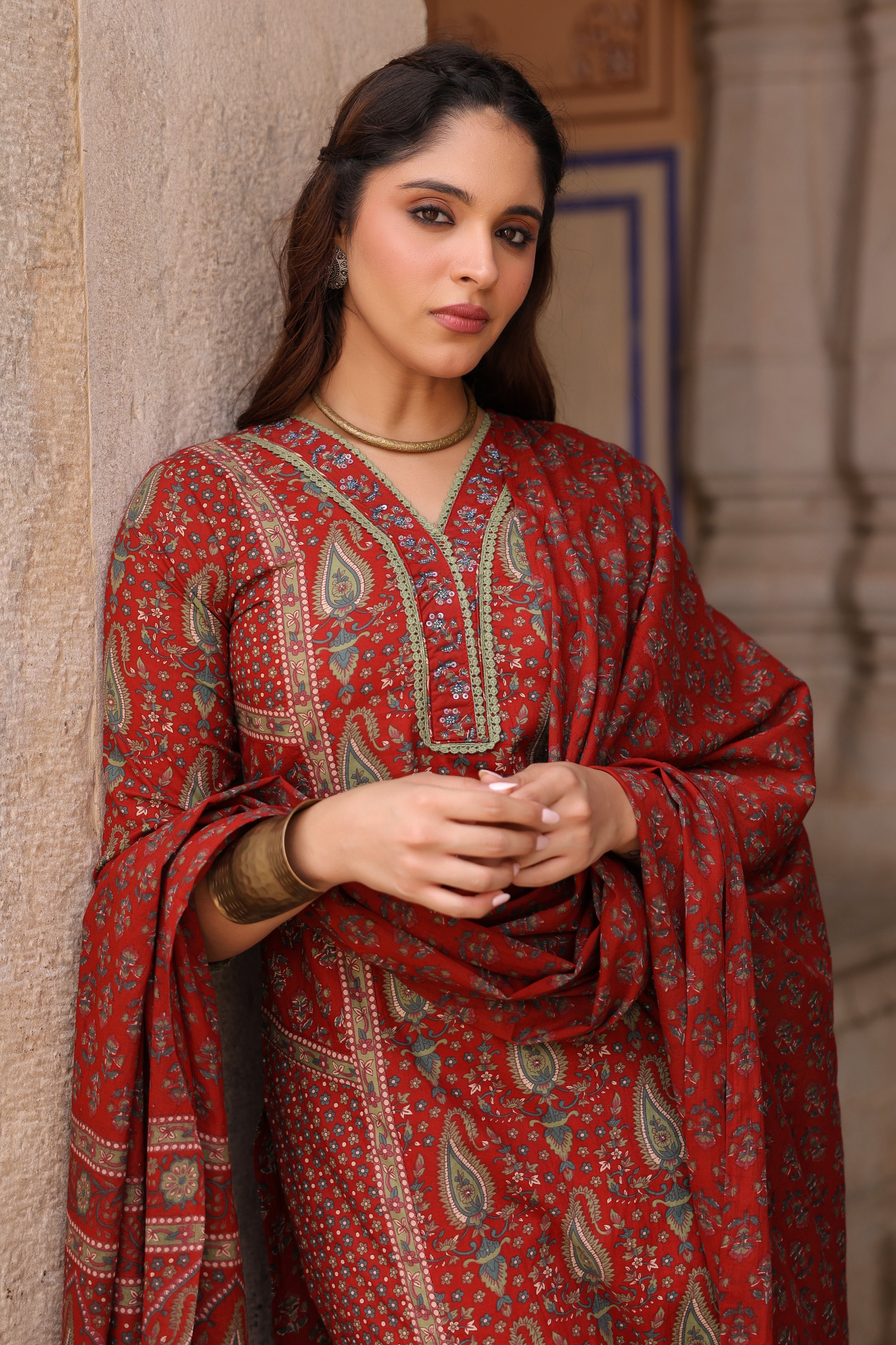 Women Ethnic Motifs Printed Pleated Pure Cotton Kurta with Trousers & With Dupatta