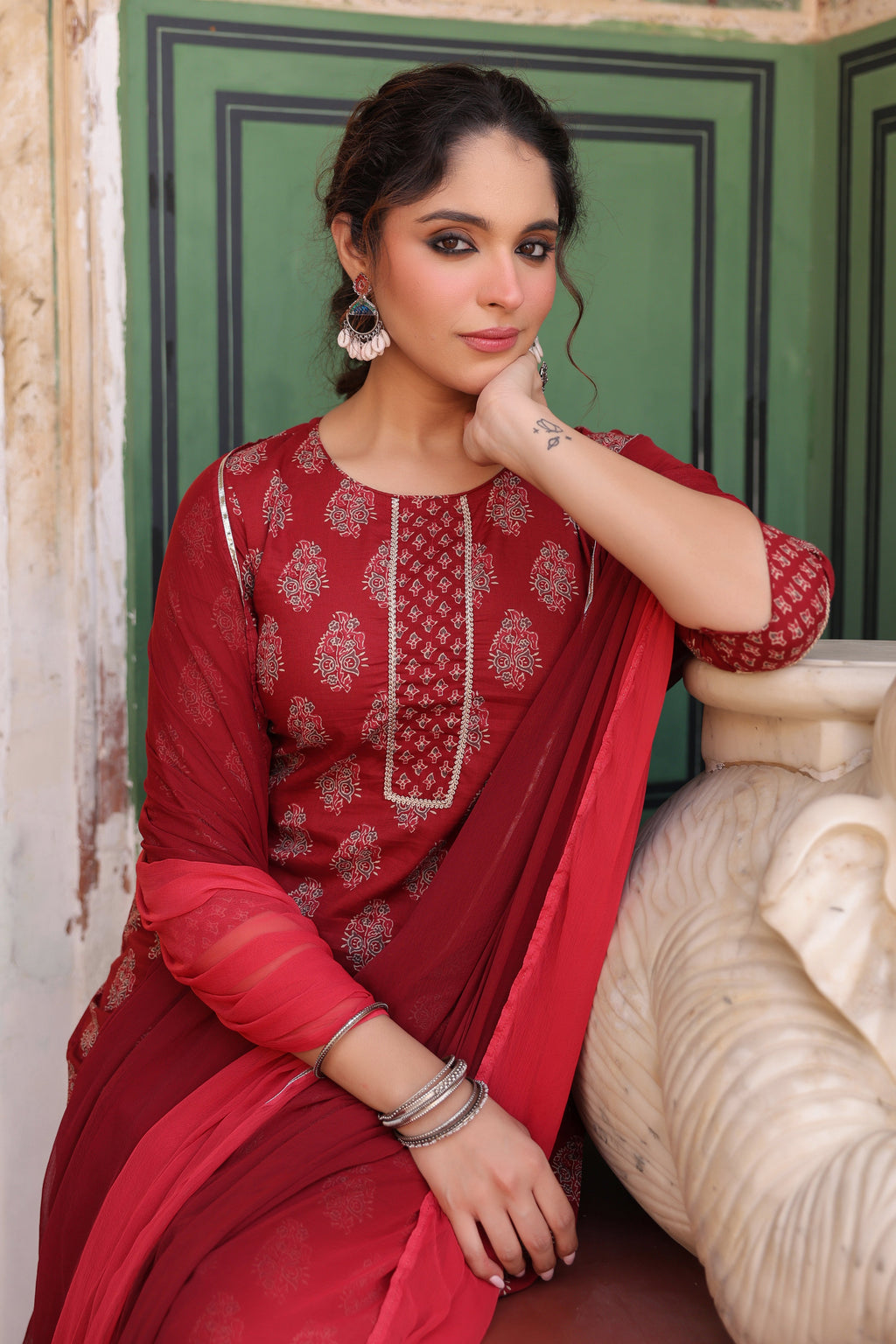 Women Ethnic Motifs Printed Regular Pure Cotton Kurta with Trousers & With Dupatta