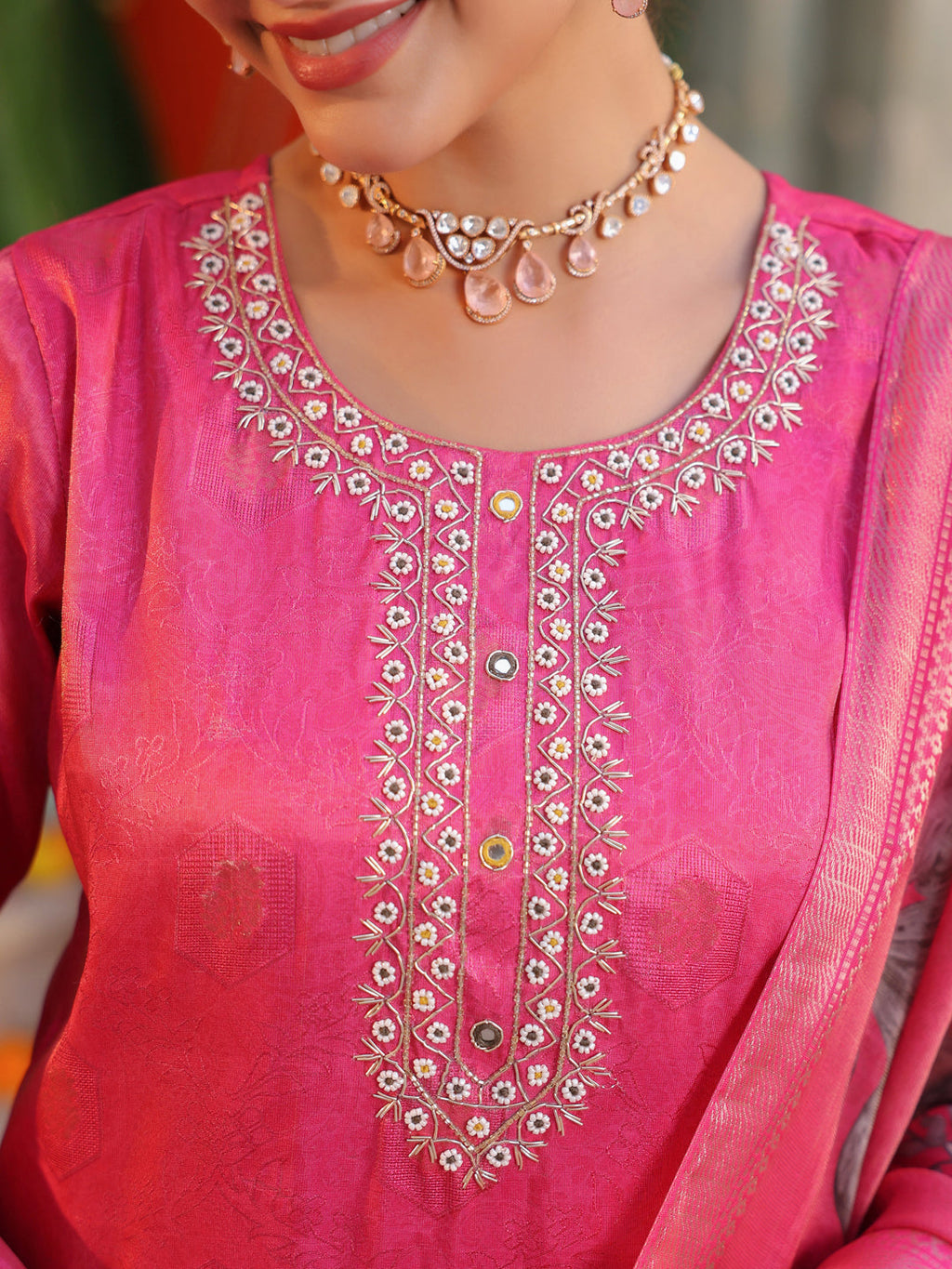 Women Floral Printed Regular Thread Work Pure Cotton Kurta with Trousers & With Dupatta