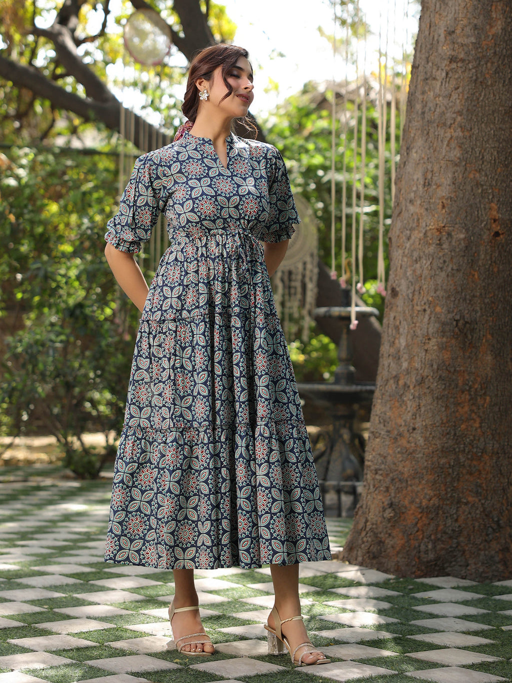 Women Blue Ethinc Motifs Printed Tiered Pure Cotton A-line Midi Dress