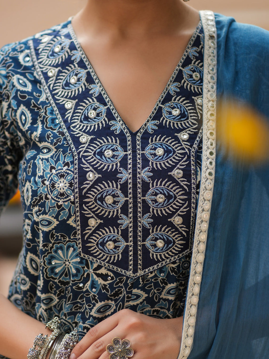 Women Floral Printed Cotton Kurta with Trousers & Dupatta