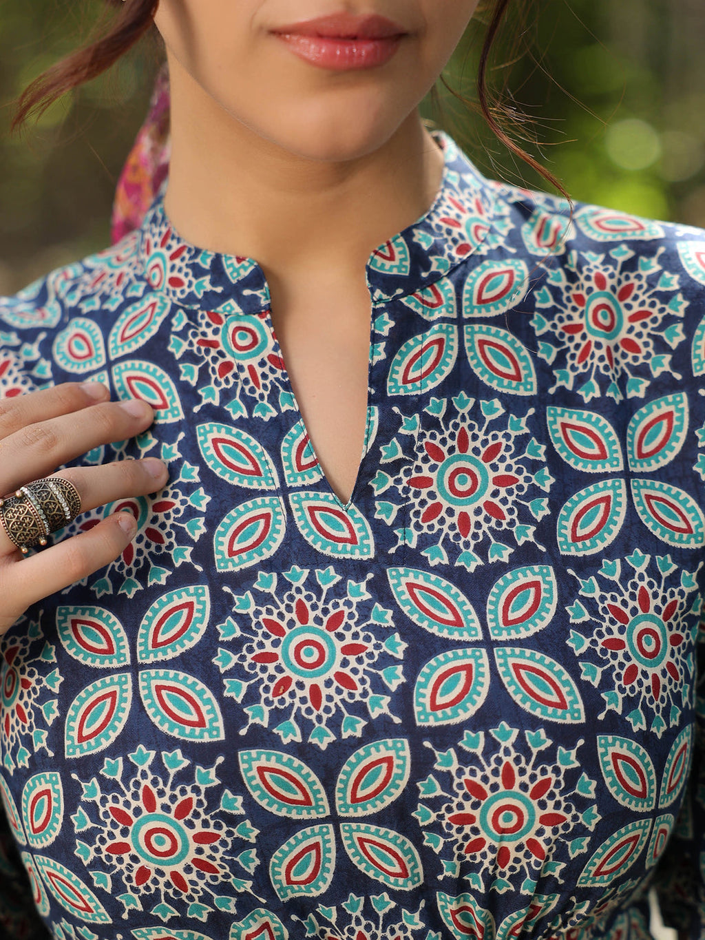 Women Blue Ethinc Motifs Printed Tiered Pure Cotton A-line Midi Dress