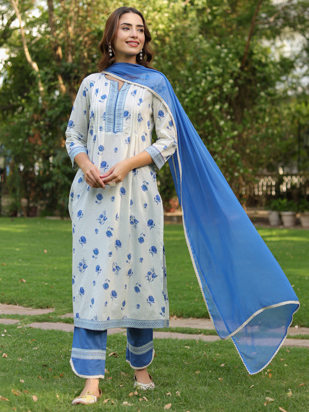 Women Floral Printed Pure Cotton Kurta with Trousers & Dupatta