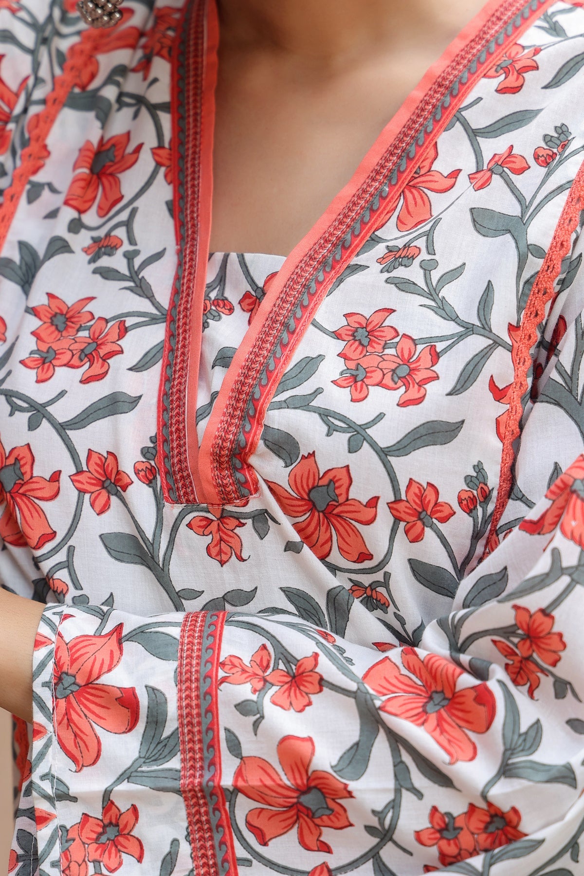 Women Floral Printed Kurta