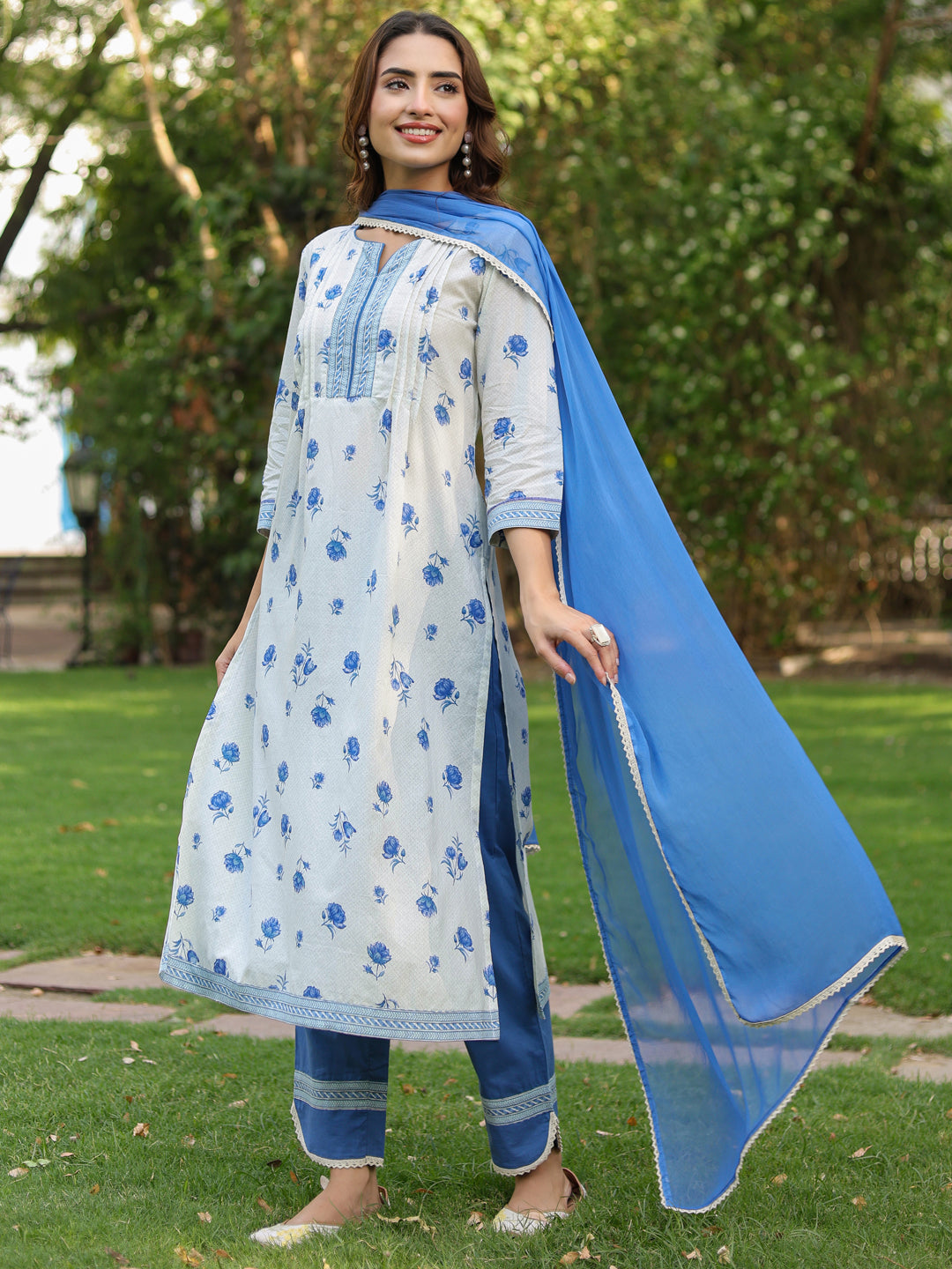 Women Floral Printed Pure Cotton Kurta with Trousers & Dupatta