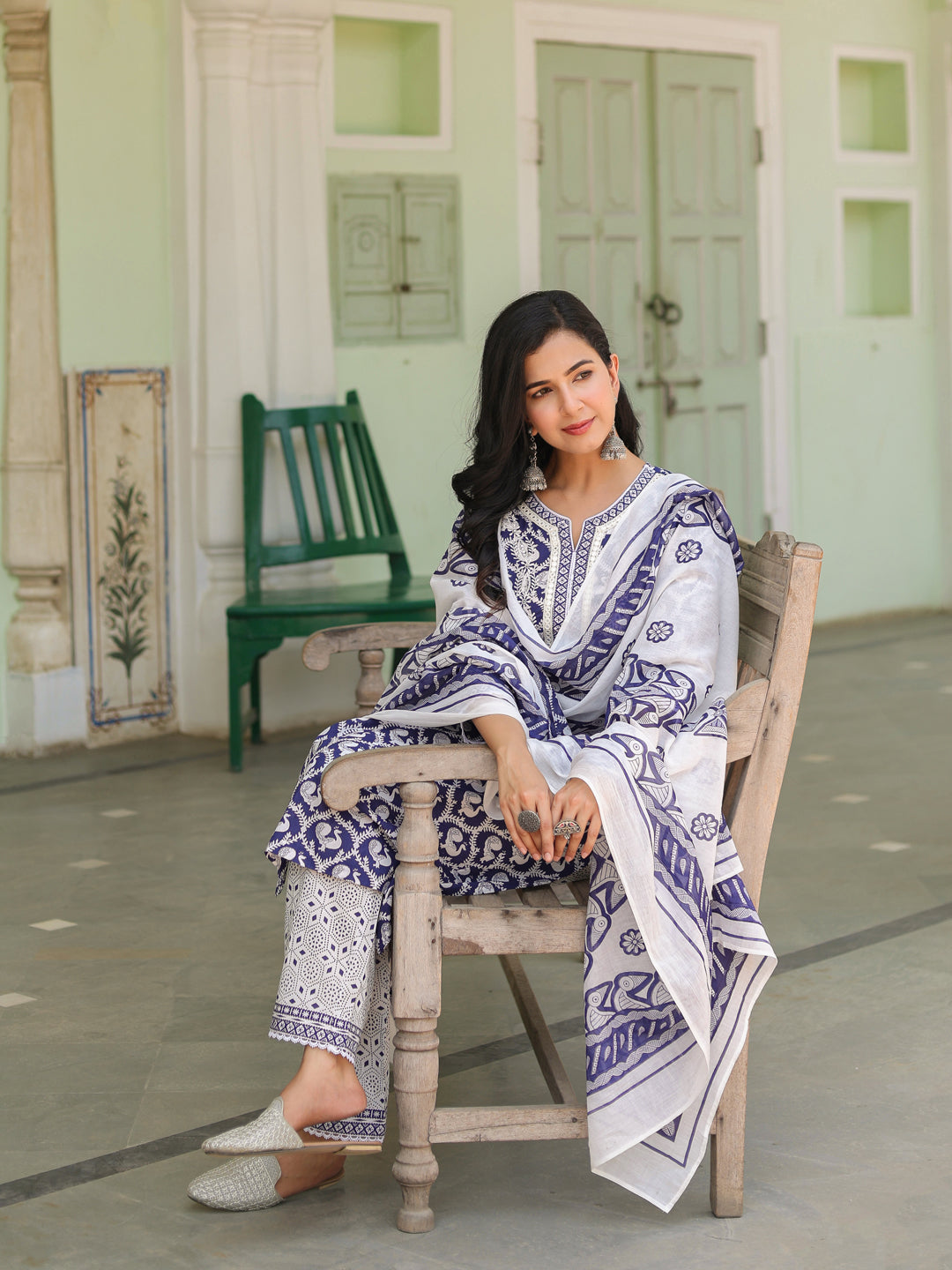 Women Printed Pure Cotton Kurta with Trousers & With Dupatta