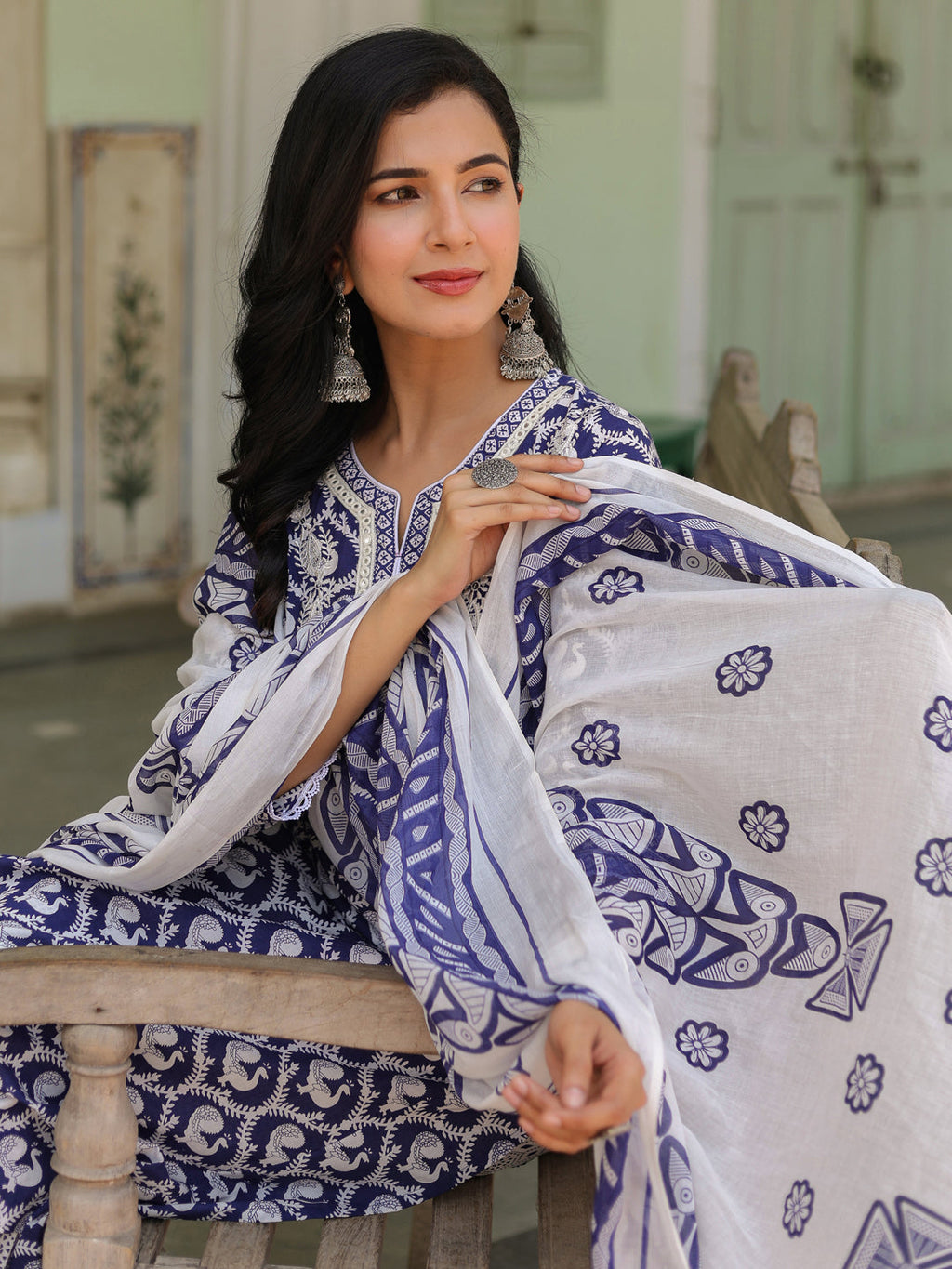 Women Printed Pure Cotton Kurta with Trousers & With Dupatta
