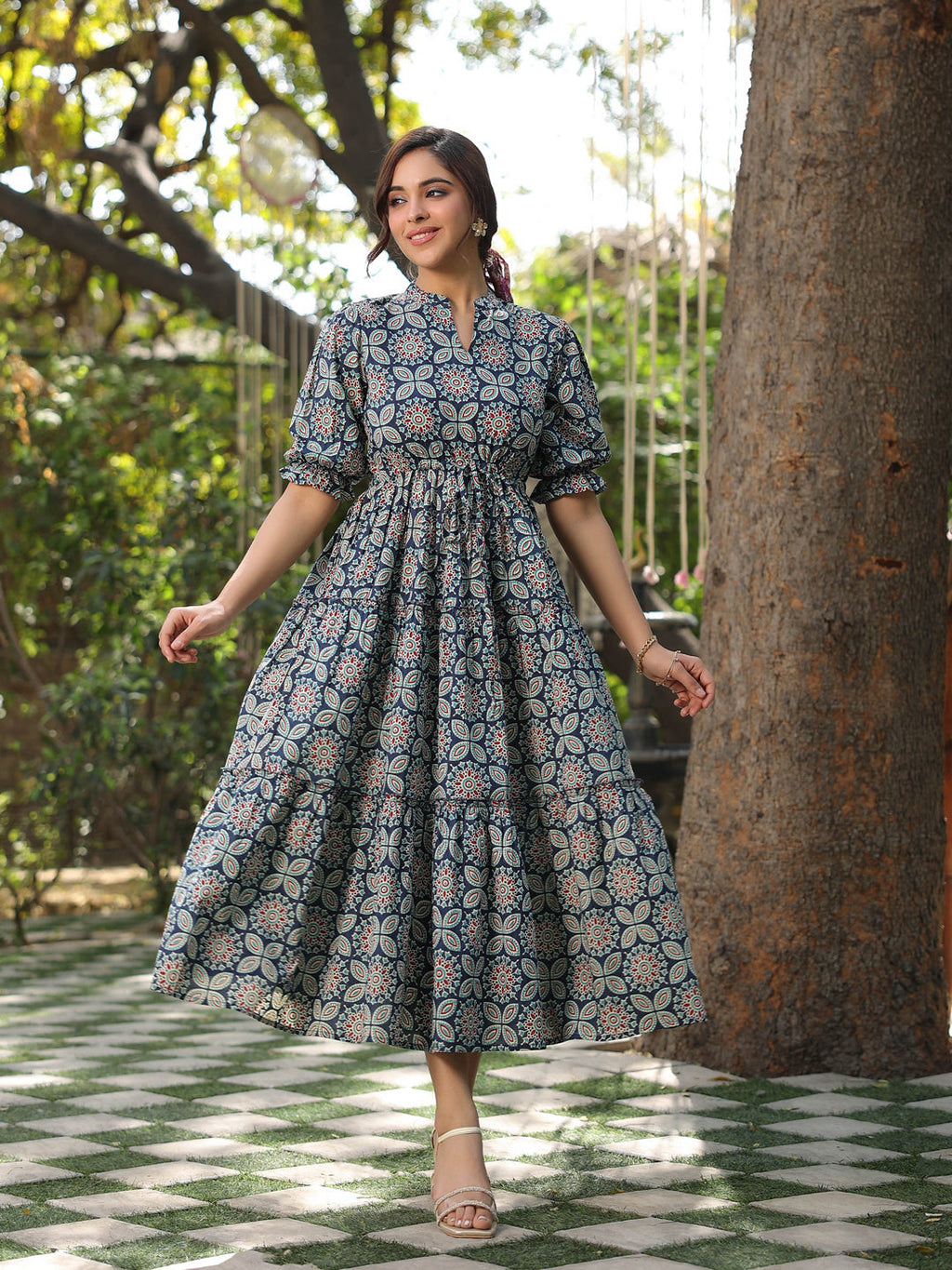 Women Blue Ethinc Motifs Printed Tiered Pure Cotton A-line Midi Dress