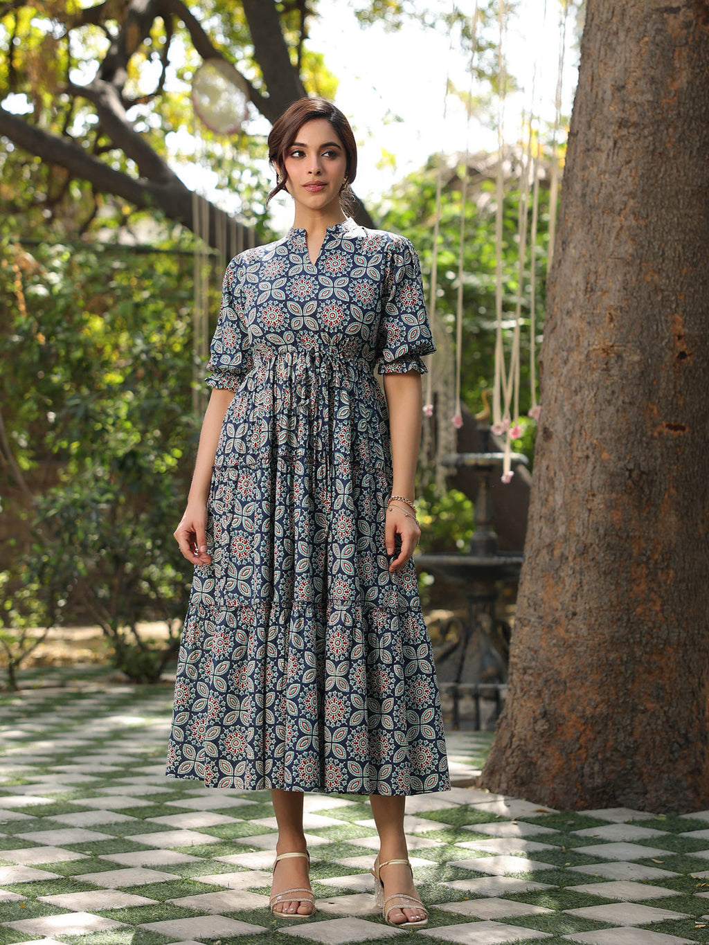 Women Blue Ethinc Motifs Printed Tiered Pure Cotton A-line Midi Dress