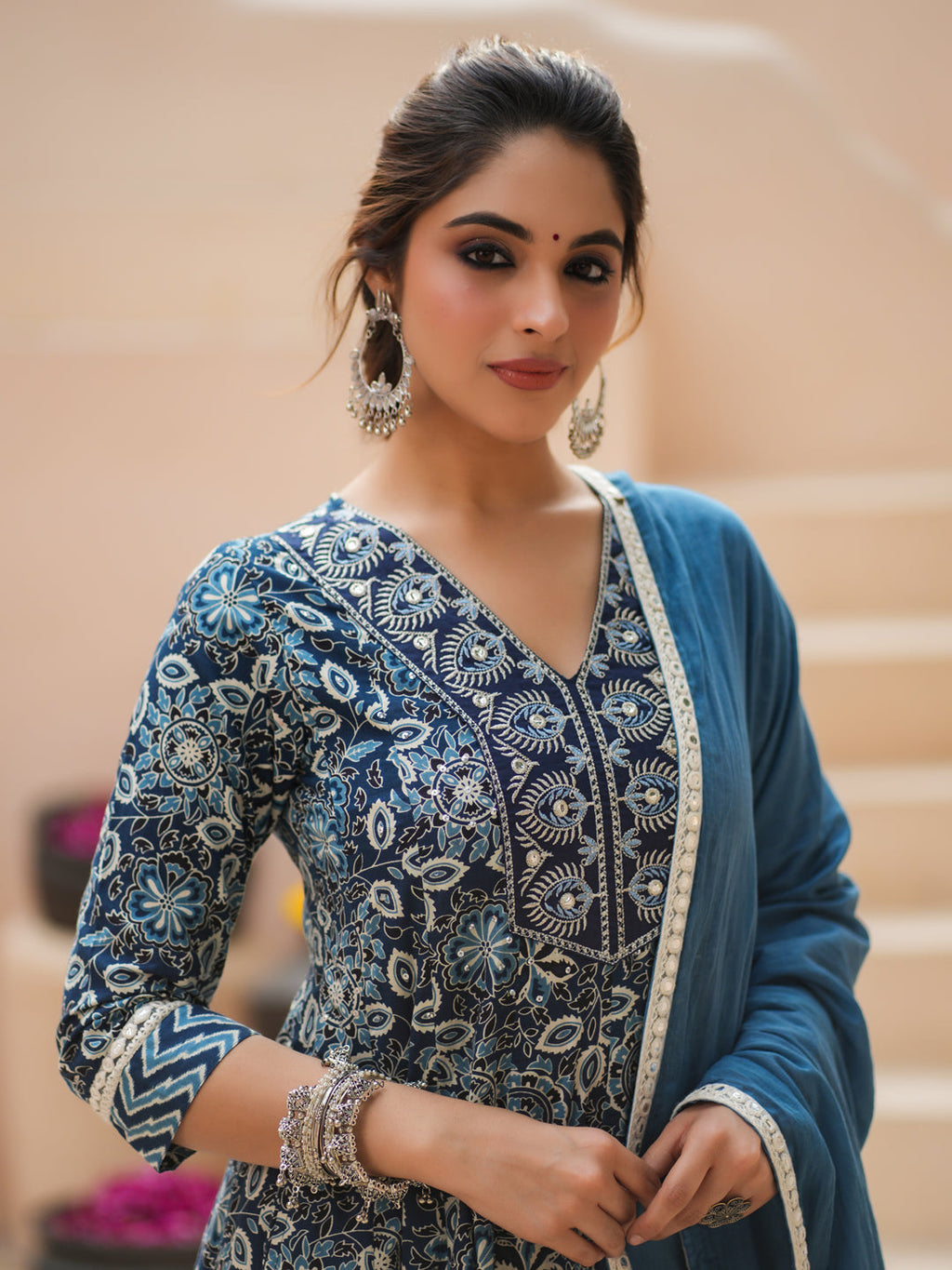 Women Floral Printed Cotton Kurta with Trousers & Dupatta