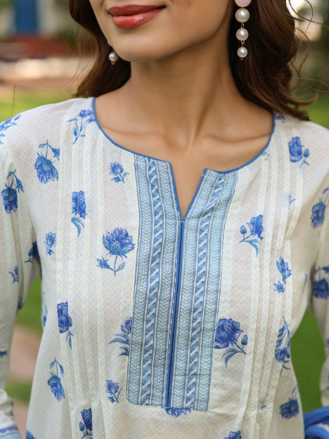 Women Floral Printed Pure Cotton Kurta with Trousers & Dupatta