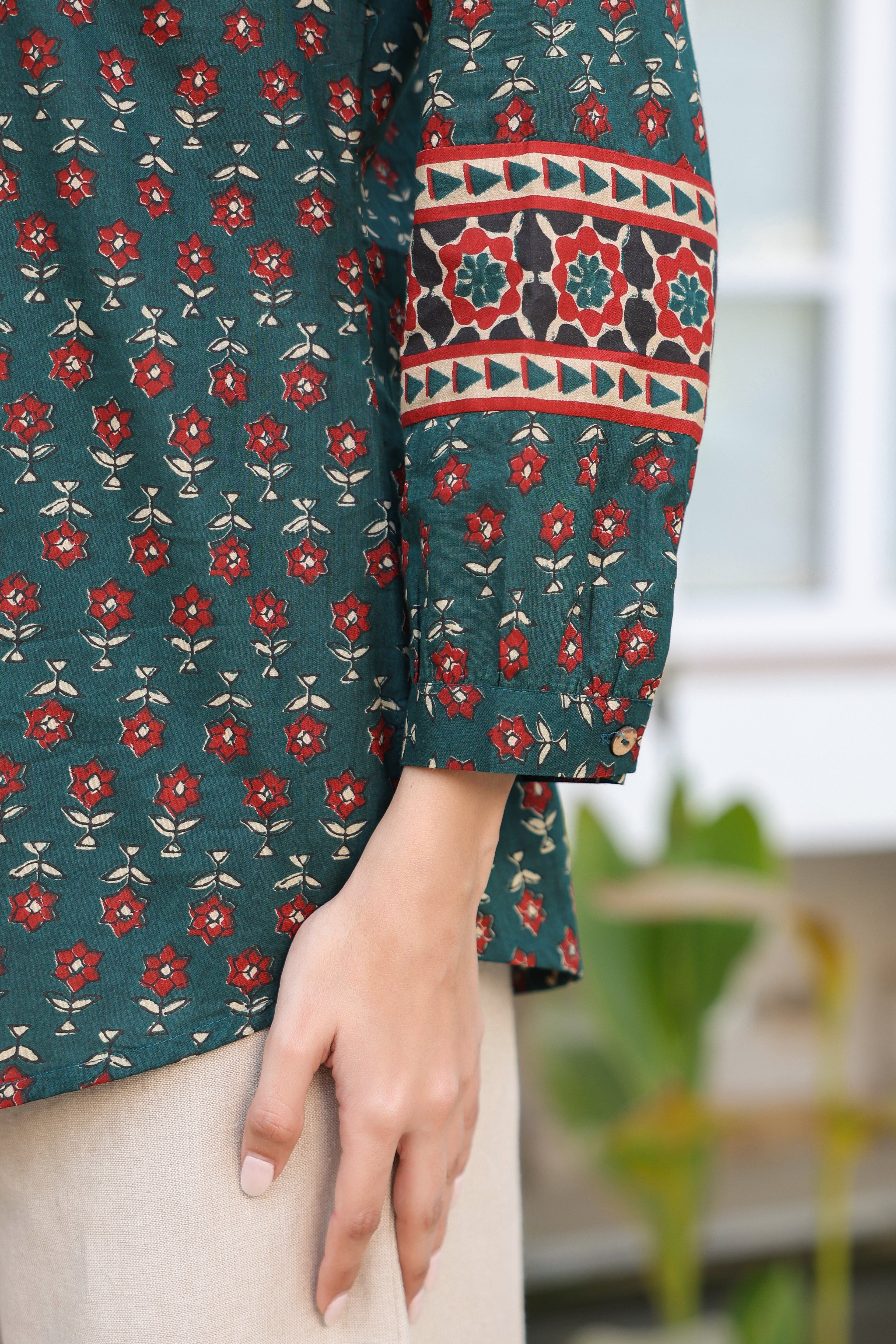 Print Mandarin Collar Cotton Top